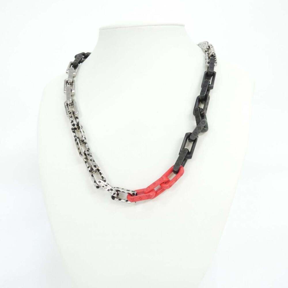 LOUIS VUITTON Black Monogram Necklace - Picture 5 of 5
